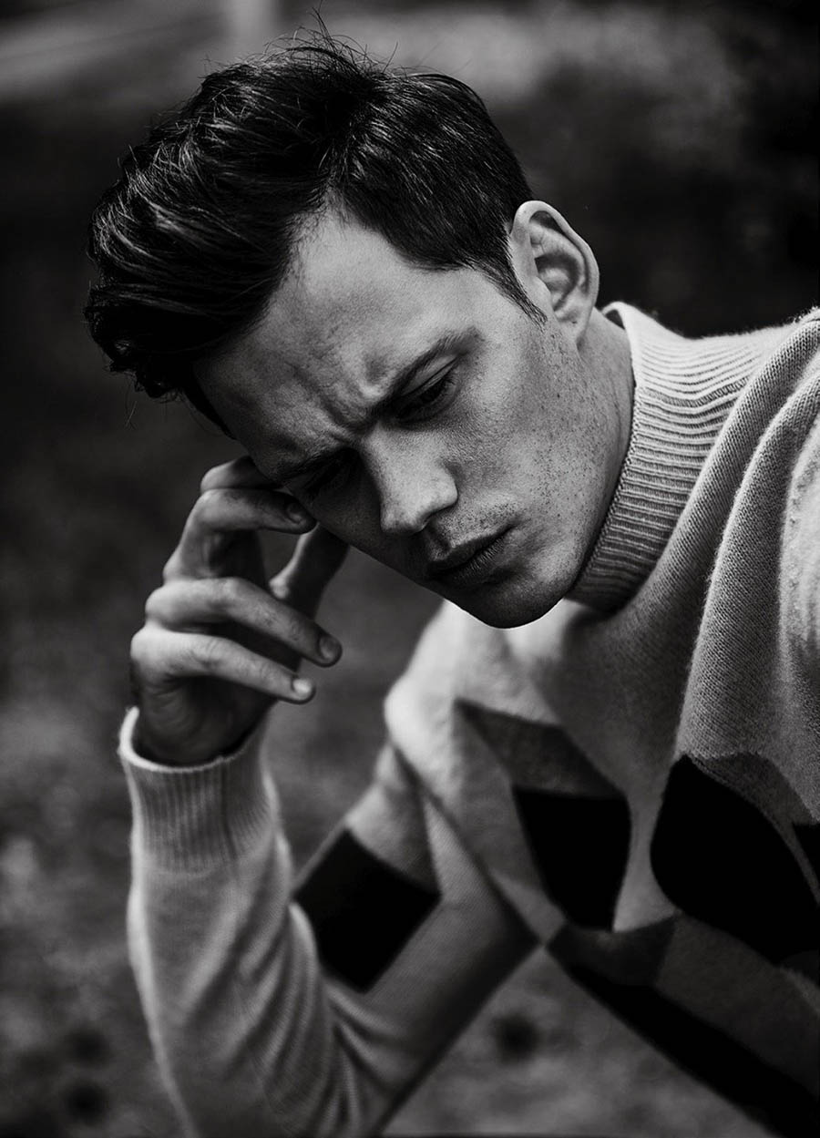 Bill Skarsgård covers L’Officiel Hommes Netherlands Fall Winter 2018 by Damon Baker