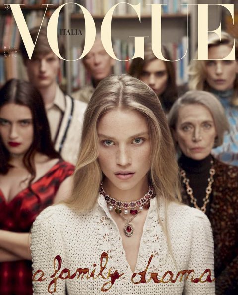 Rebecca Leigh Longendyke covers Vogue Italia December 2019 by Mert ...