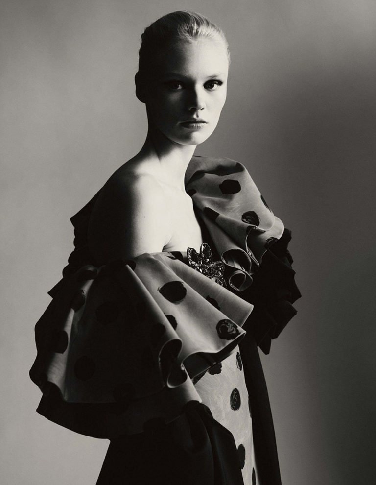 ''A French Woman'' by Paolo Roversi for Vogue Paris March 2020 ...