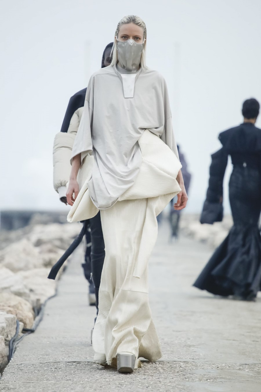 Rick Owens Fall/Winter 2021 - Paris Fashion Week - fashionotography