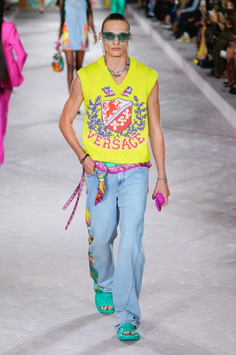 Versace Spring/Summer 2022 - Milan Fashion Week - fashionotography