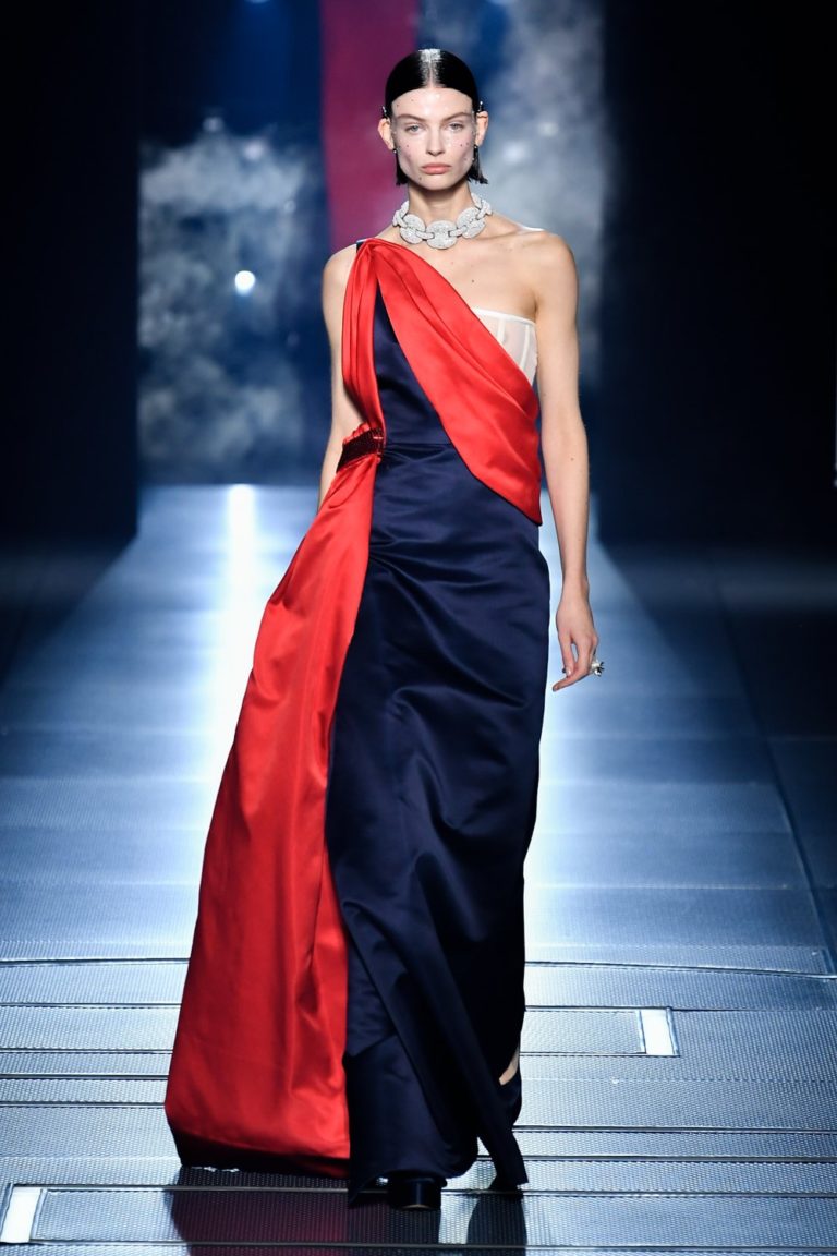 Fendi Haute Couture Spring/Summer 2022 - fashionotography