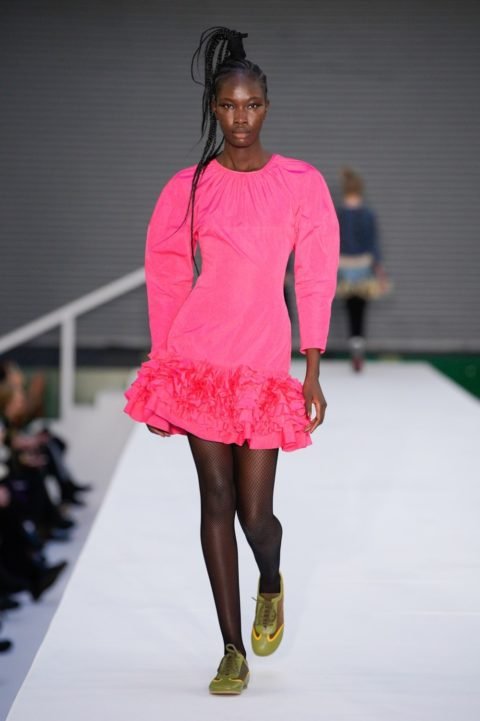 Molly Goddard Fall/Winter 2022 - London Fashion Week - fashionotography