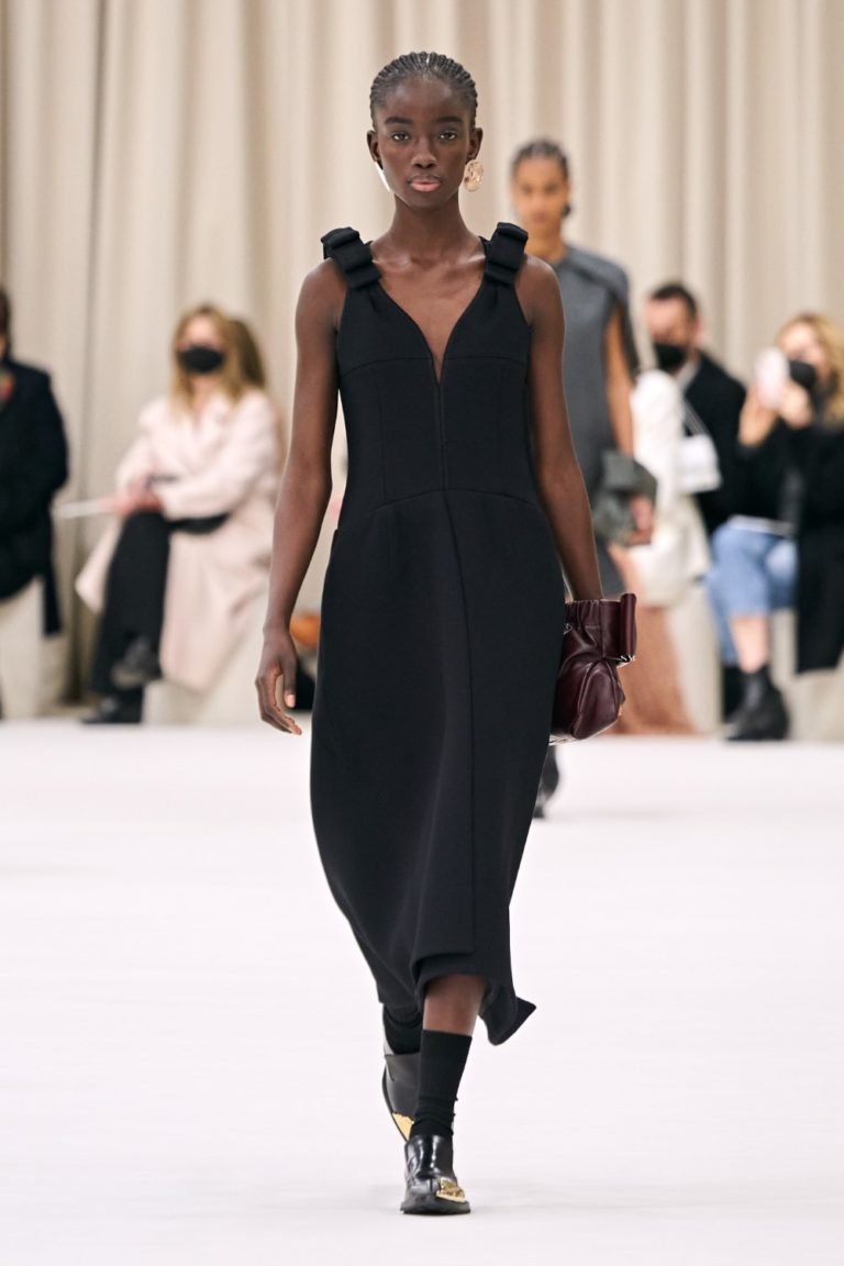 Jil Sander Fall/Winter 2022 - Milan Fashion Week - fashionotography