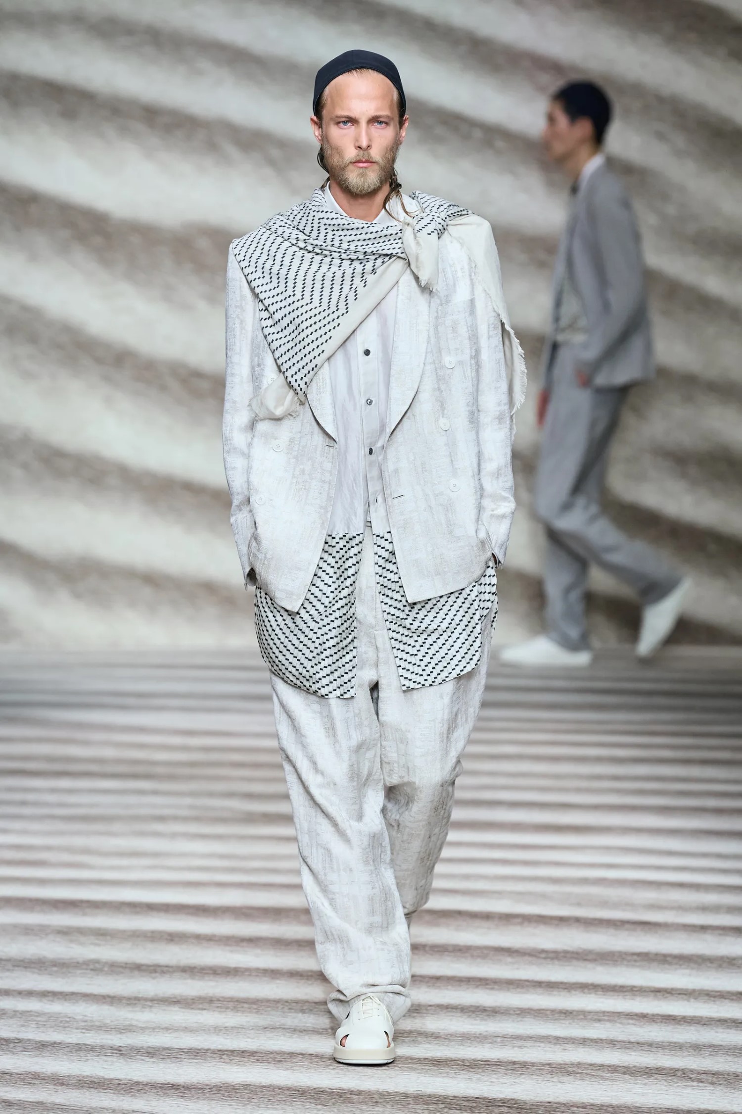 Giorgio Armani Spring/Summer 2023 - Milan Fashion Week Men's -  fashionotography
