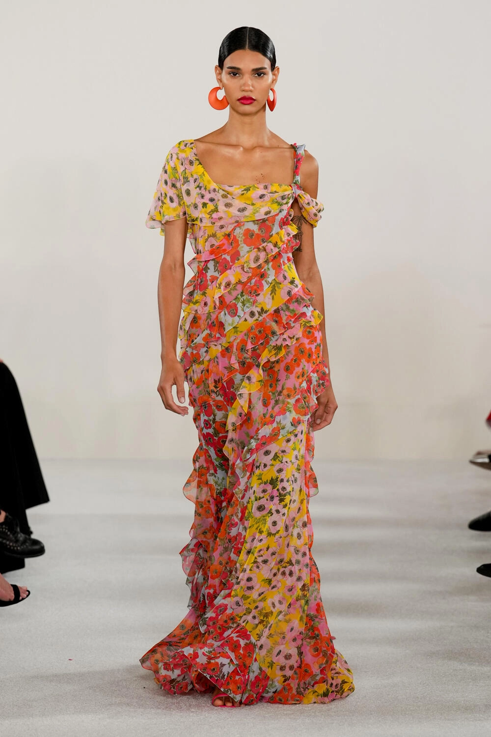 Carolina Herrera Spring/Summer 2023 - New York Fashion Week ...
