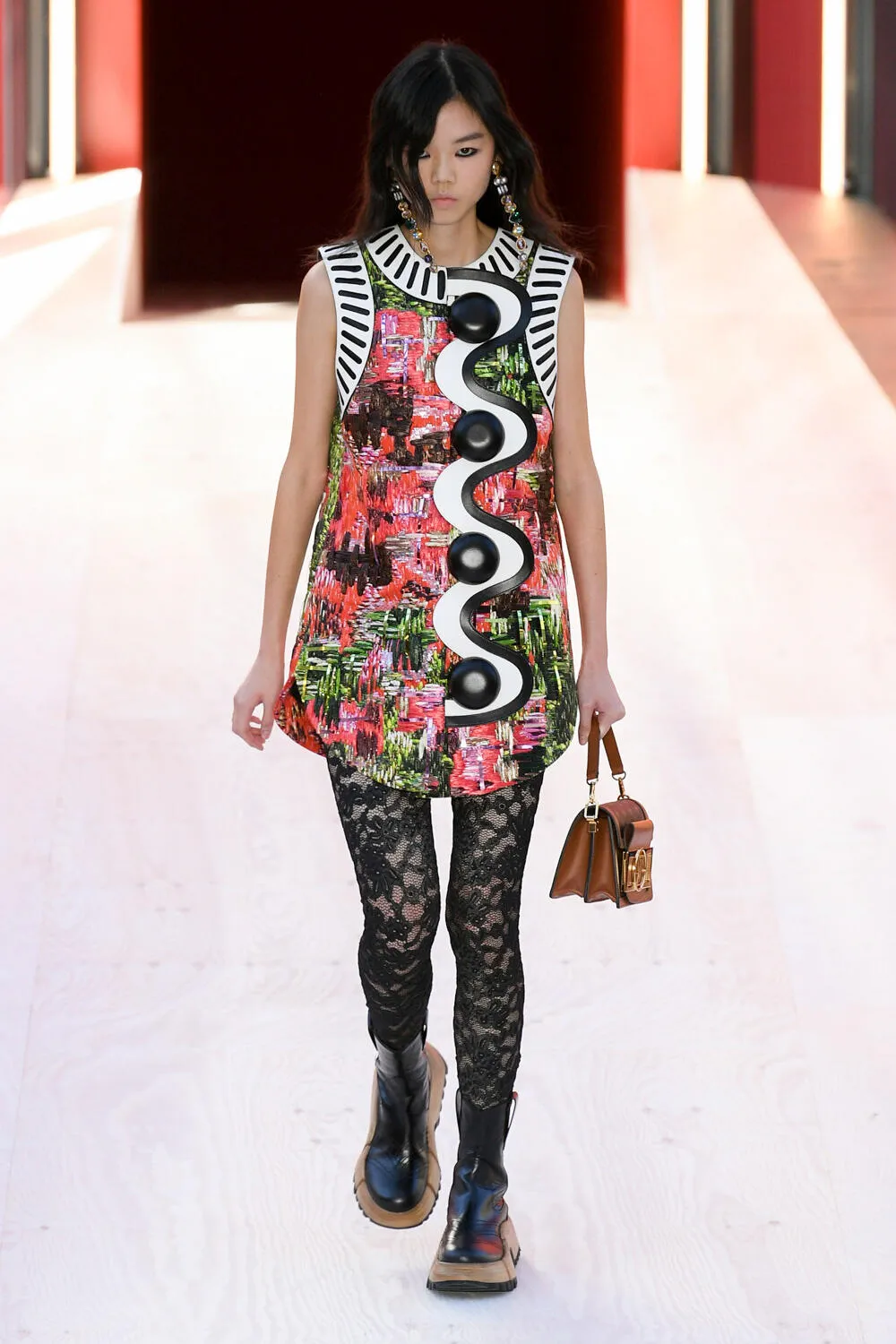 Louis Vuitton Spring/Summer 2023 - Paris Fashion Week - fashionotography