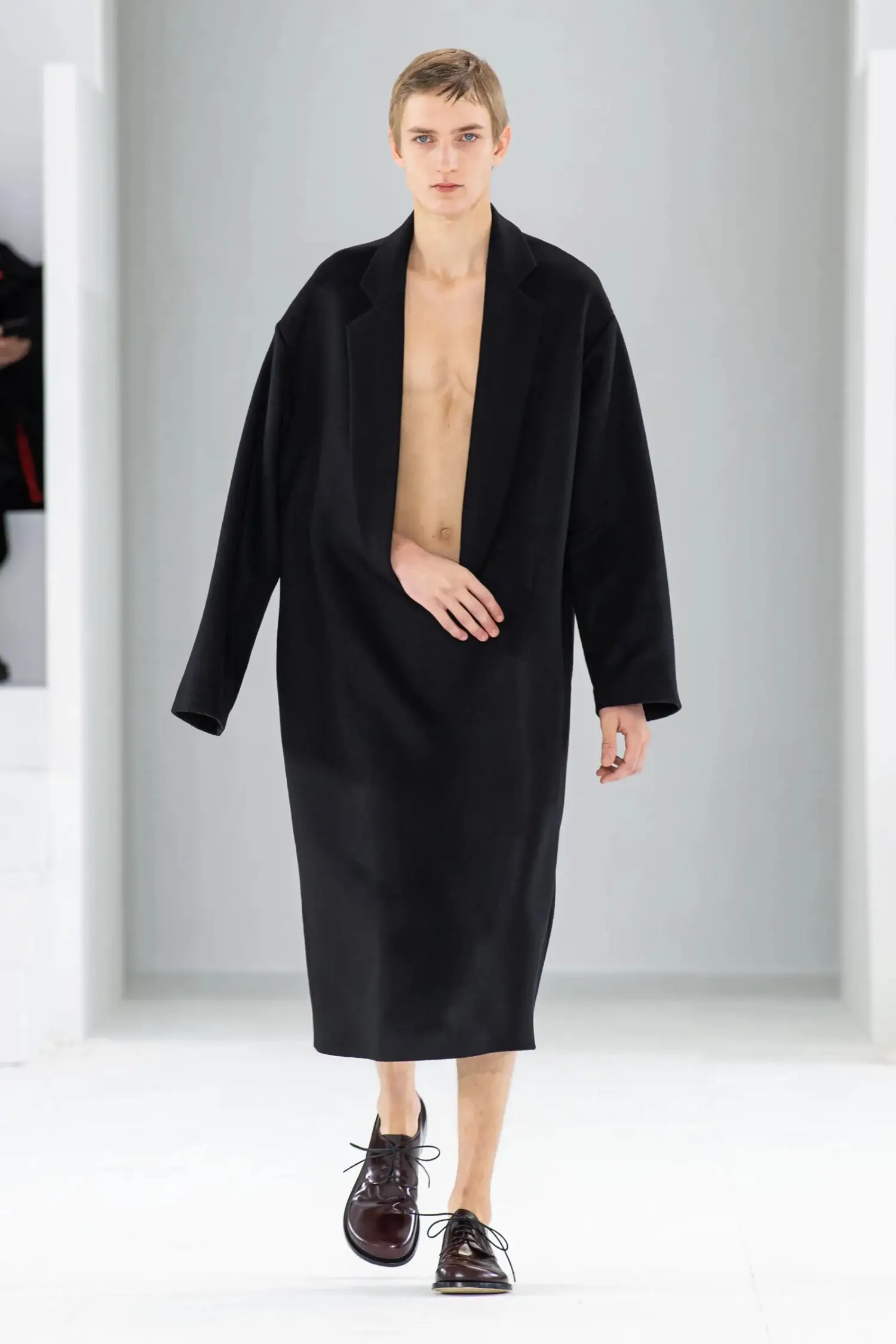 Loewe Fall Winter 2023 Collection at Paris Fashion Week, Photos – Footwear  News