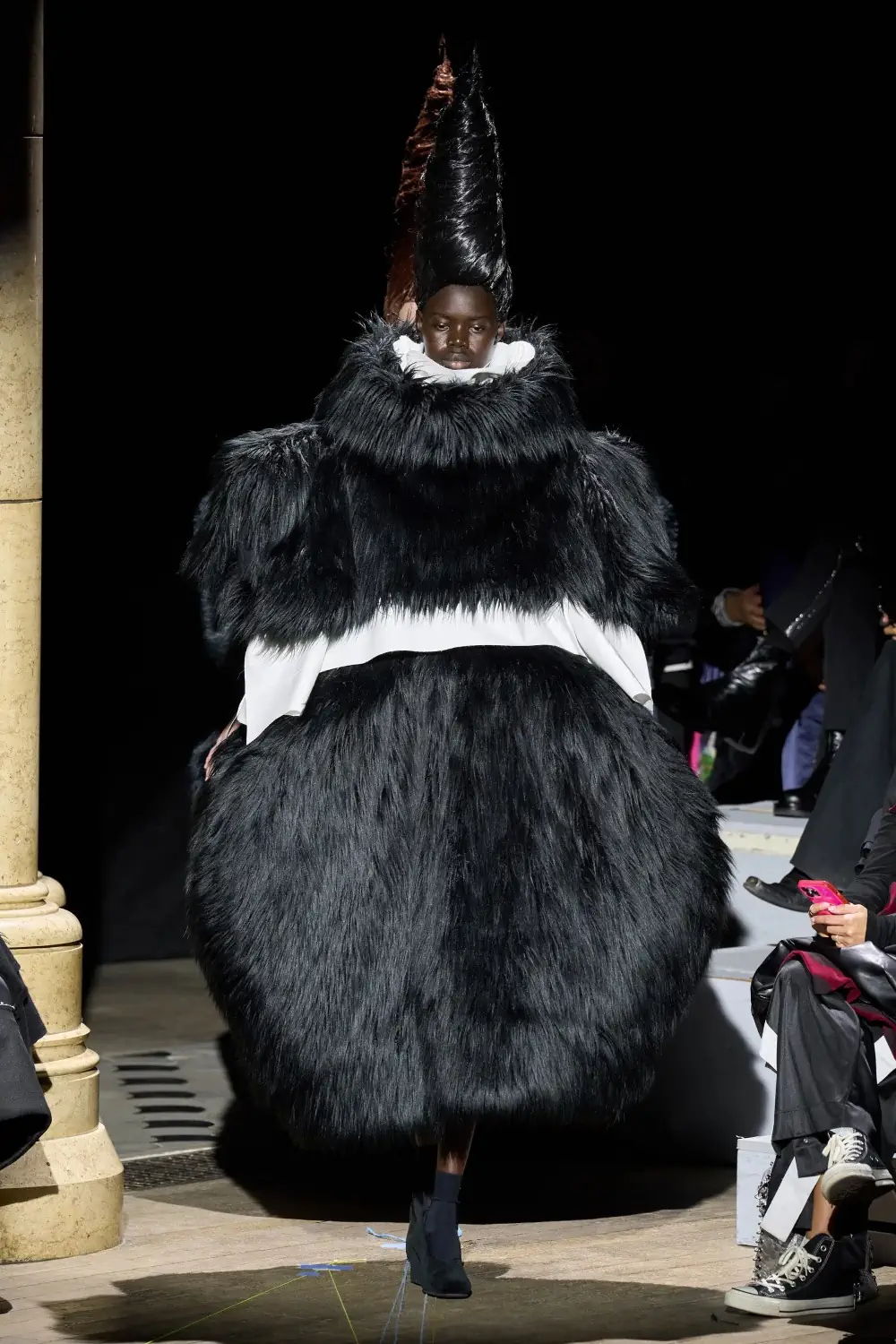 Comme des Garçons Fall/Winter 2023 - Paris Fashion Week - fashionotography