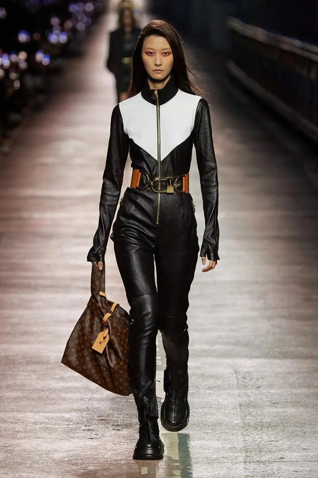 Louis Vuitton Pre-Fall 2023 - fashionotography