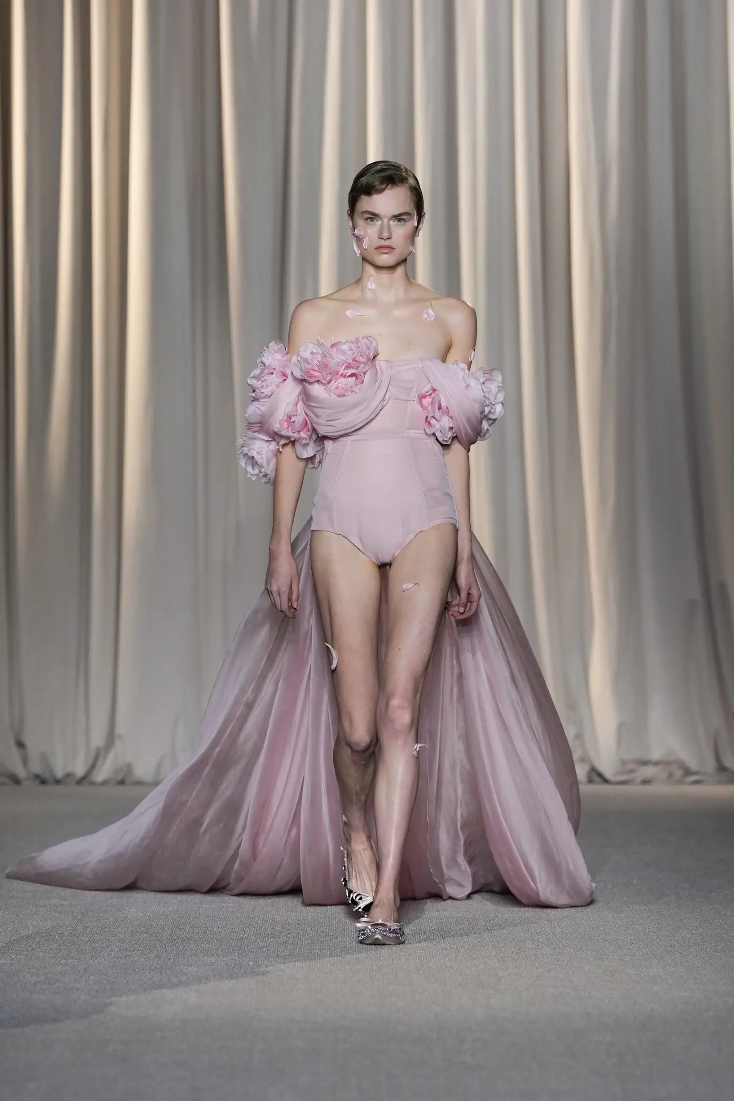Giambattista Valli Haute Couture Fall-Winter 2024