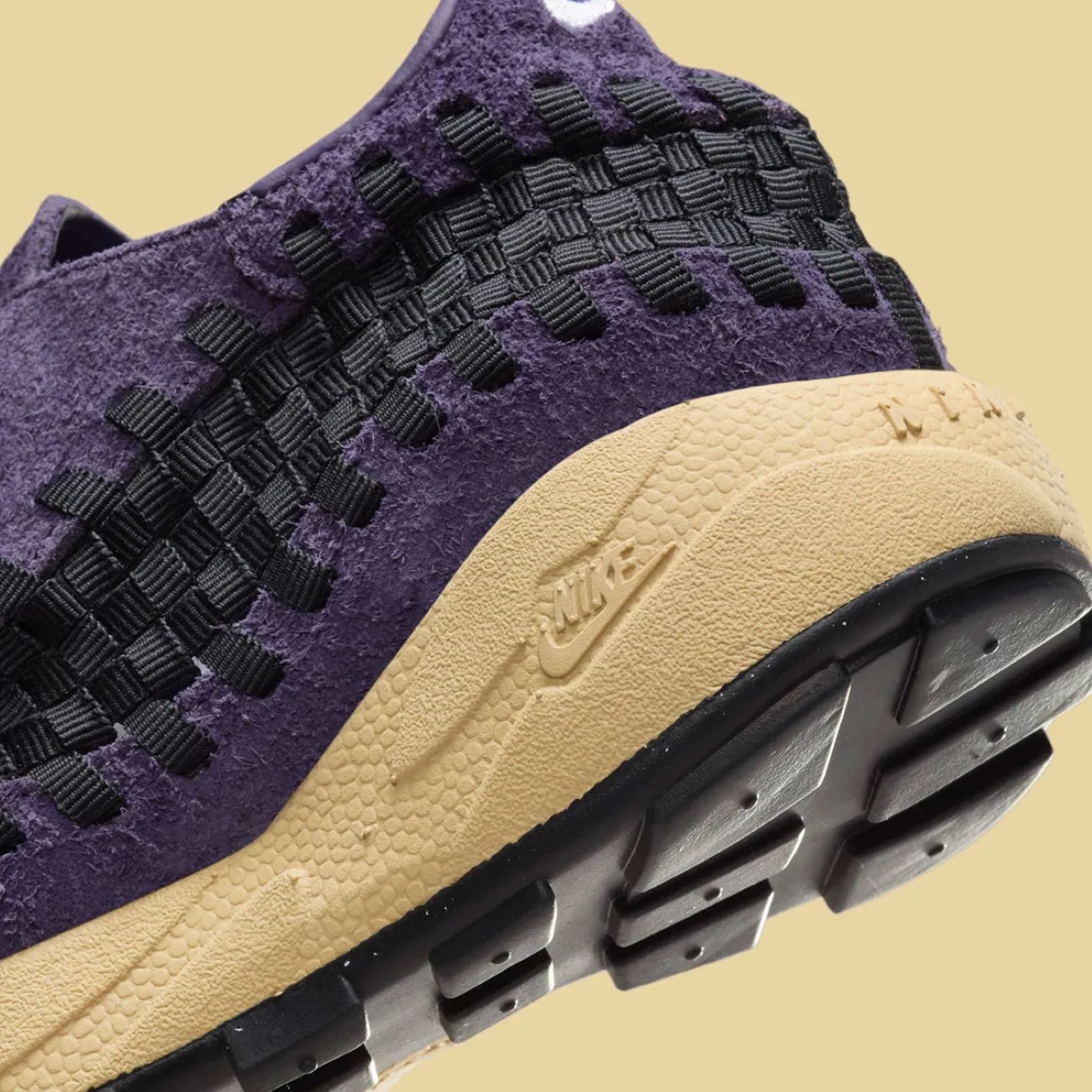 Nike Air Footscape Woven "Dark Raisin" returns with hairy suede and vintage midsole