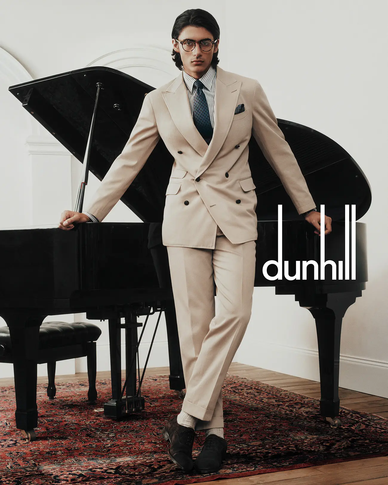 Dunhill presents refined elegance in its Fall/Winter 2024 campaign