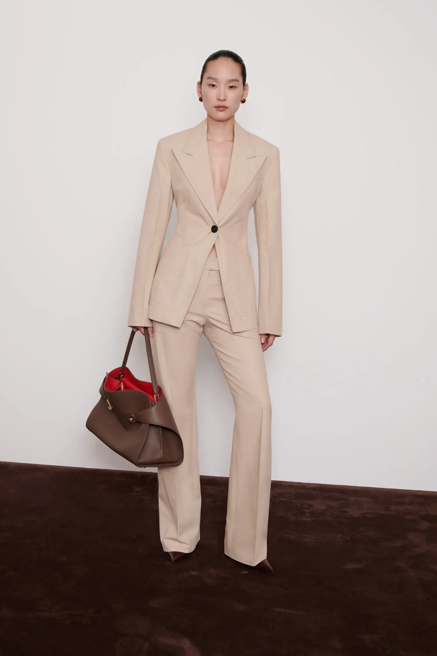 Ferragamo Resort 2025 fashionotography