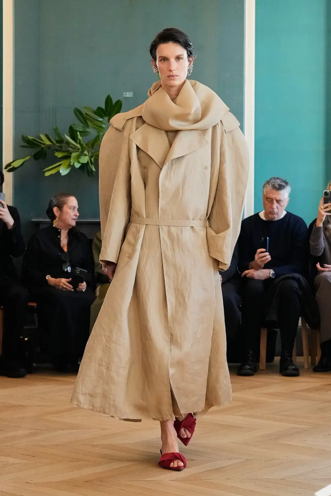 Carven Spring/Summer 2025 - Paris Fashion Week