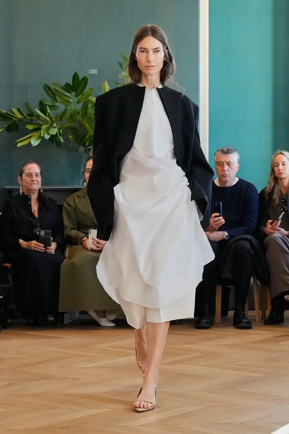 Carven Spring/Summer 2025 - Paris Fashion Week