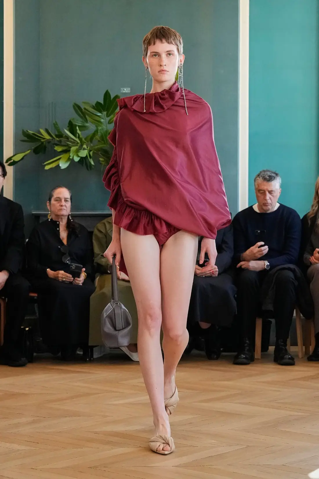 Carven Spring/Summer 2025 - Paris Fashion Week