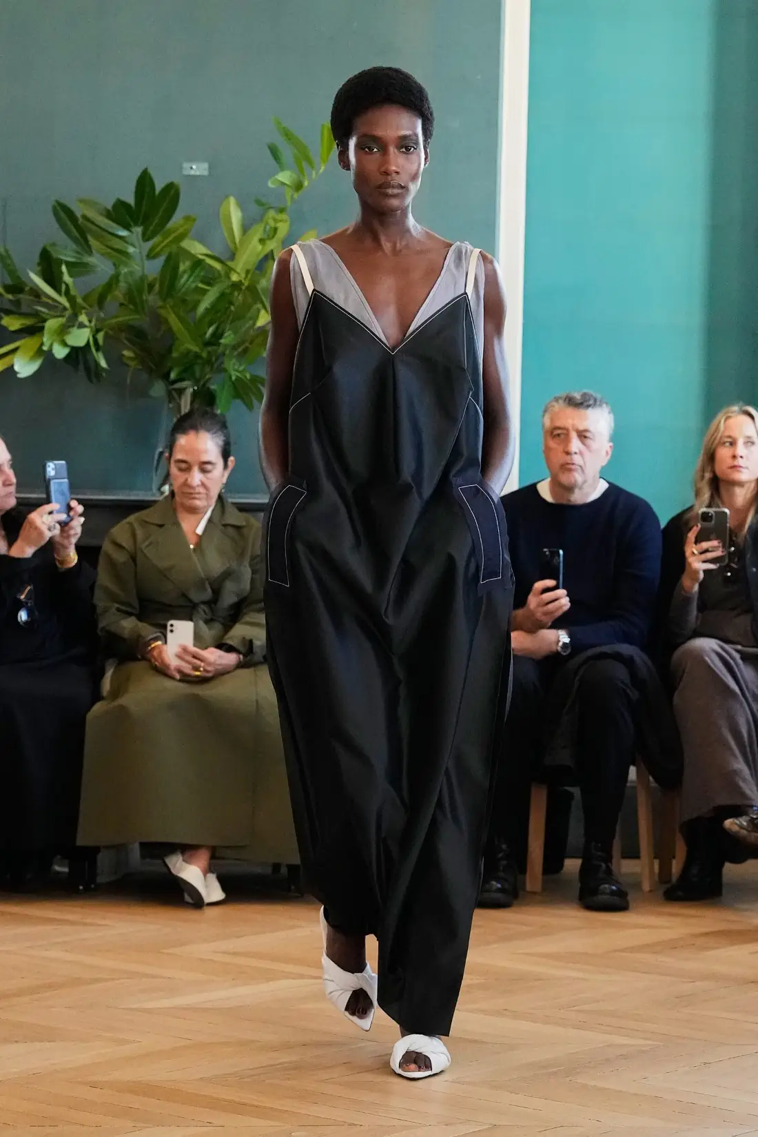 Carven Spring/Summer 2025 - Paris Fashion Week