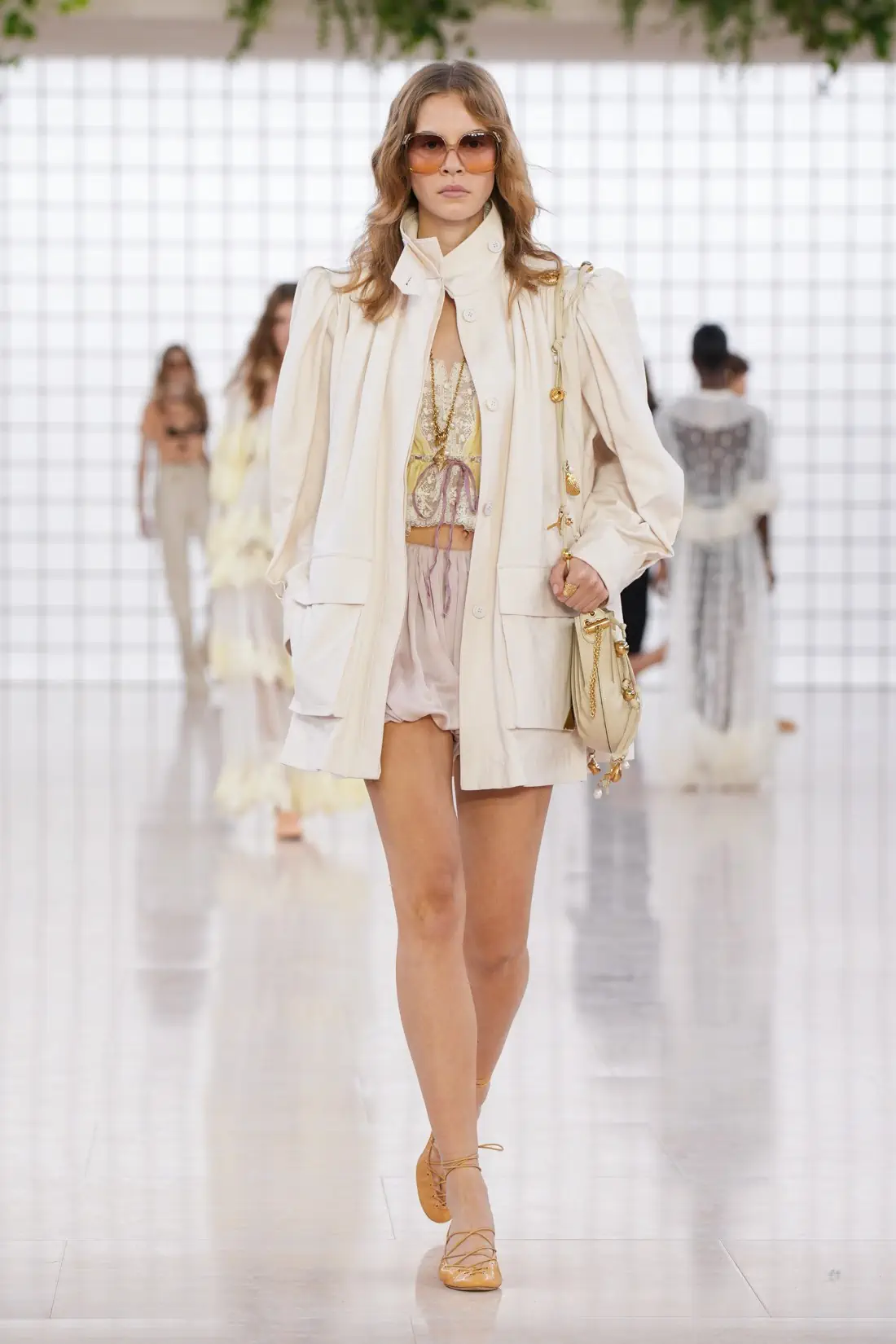 Chloé Spring/Summer 2025 - Paris Fashion Week