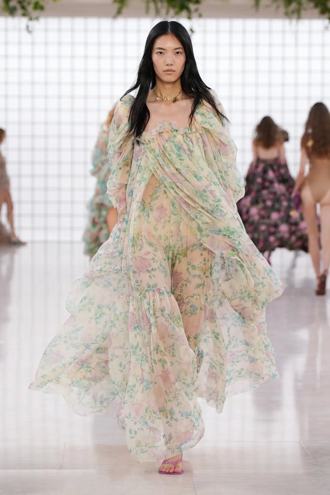 Chloé Spring/Summer 2025 - Paris Fashion Week