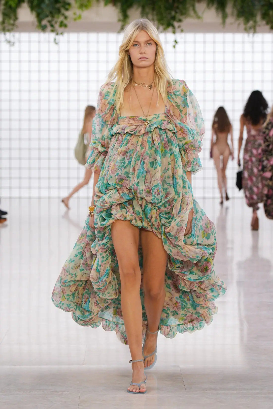 Chloé Spring/Summer 2025 - Paris Fashion Week