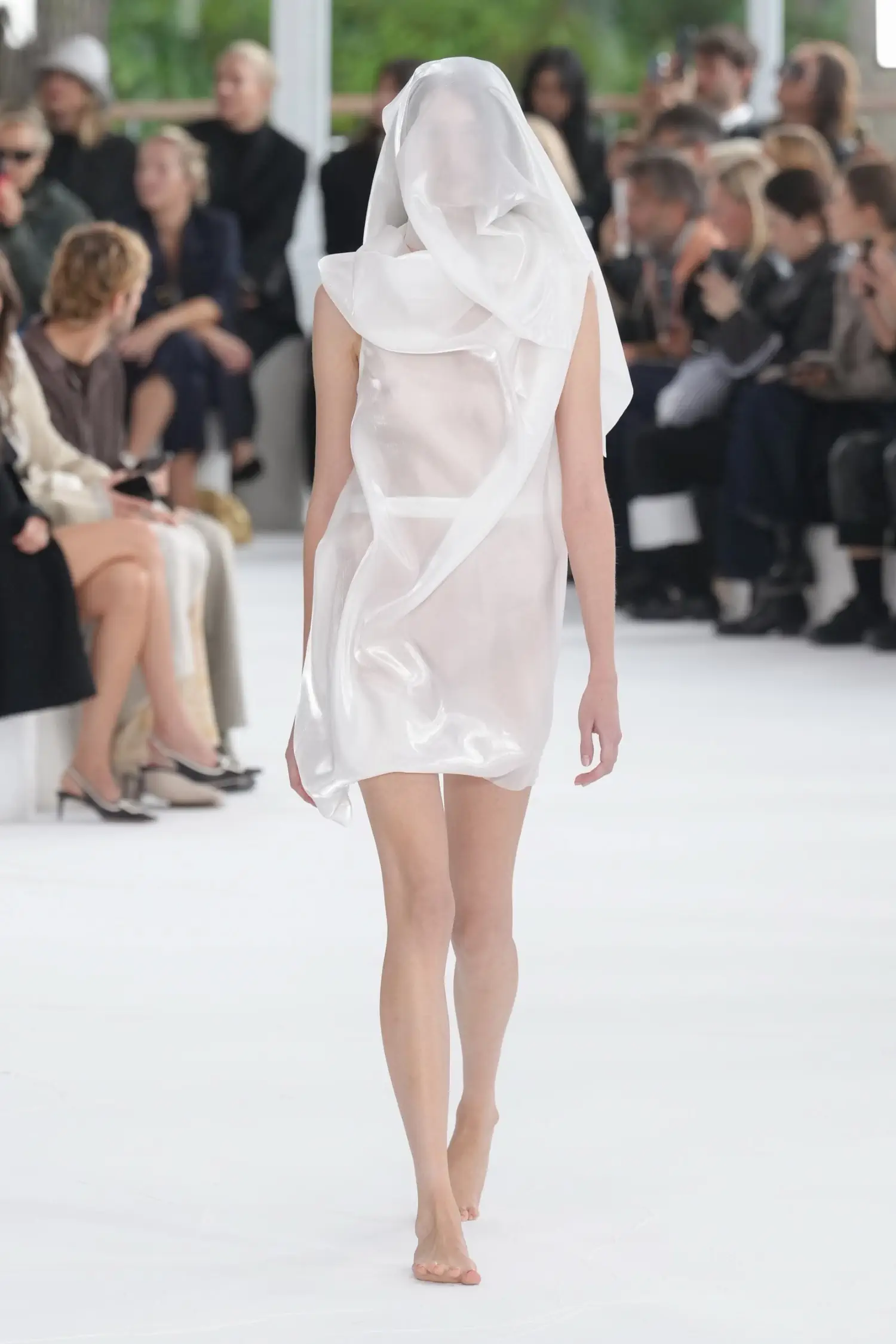 Issey Miyake Spring/Summer 2025 - Paris Fashion Week