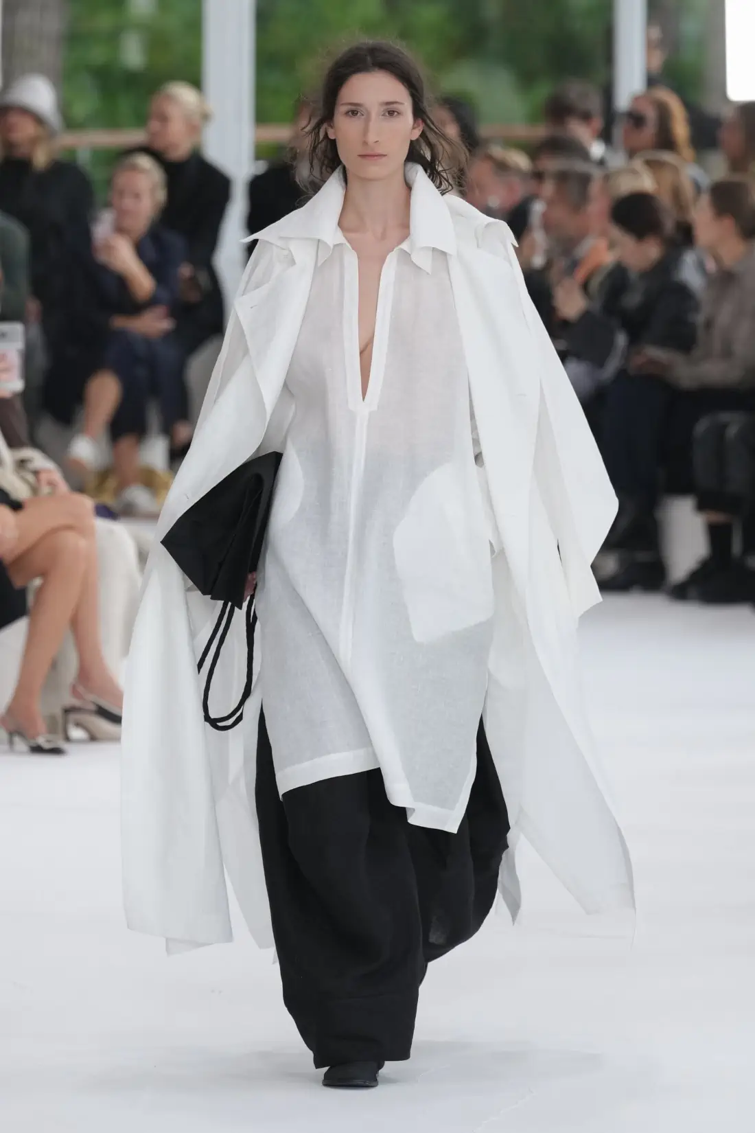 Issey Miyake Spring/Summer 2025 - Paris Fashion Week