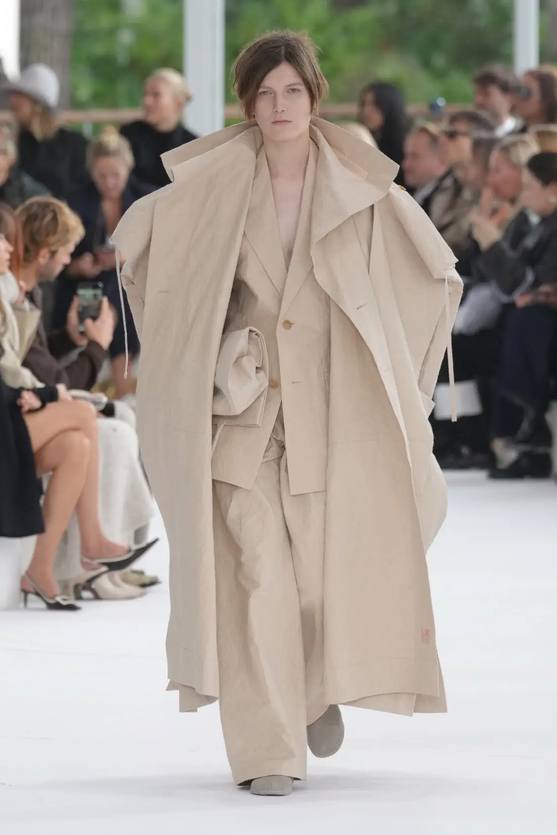 Issey Miyake Spring/Summer 2025 - Paris Fashion Week