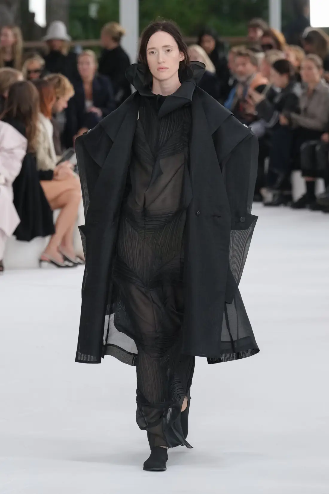 Issey Miyake Spring/Summer 2025 - Paris Fashion Week