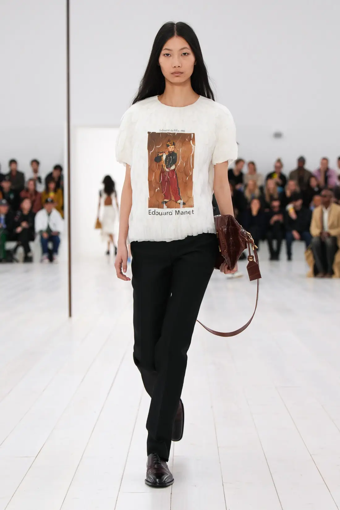 Loewe Spring/Summer 2025 - Paris Fashion Week