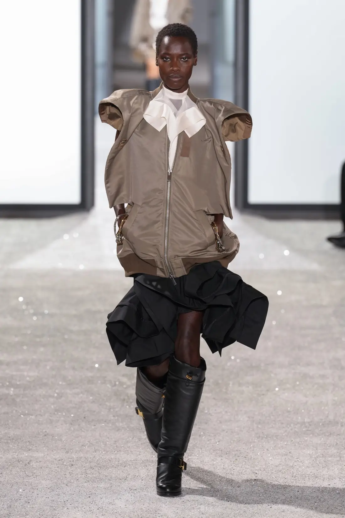 Sacai Spring/Summer 2025 - Paris Fashion Week