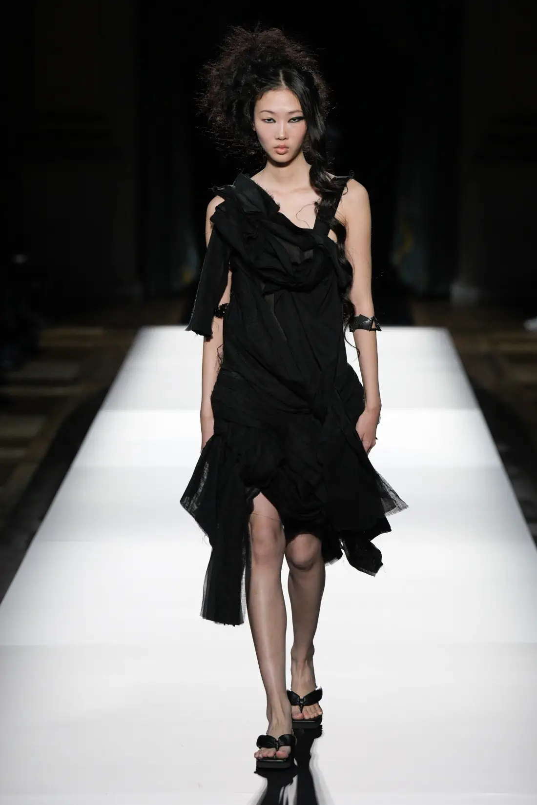 Yohji Yamamoto Spring/Summer 2025 - Paris Fashion Week