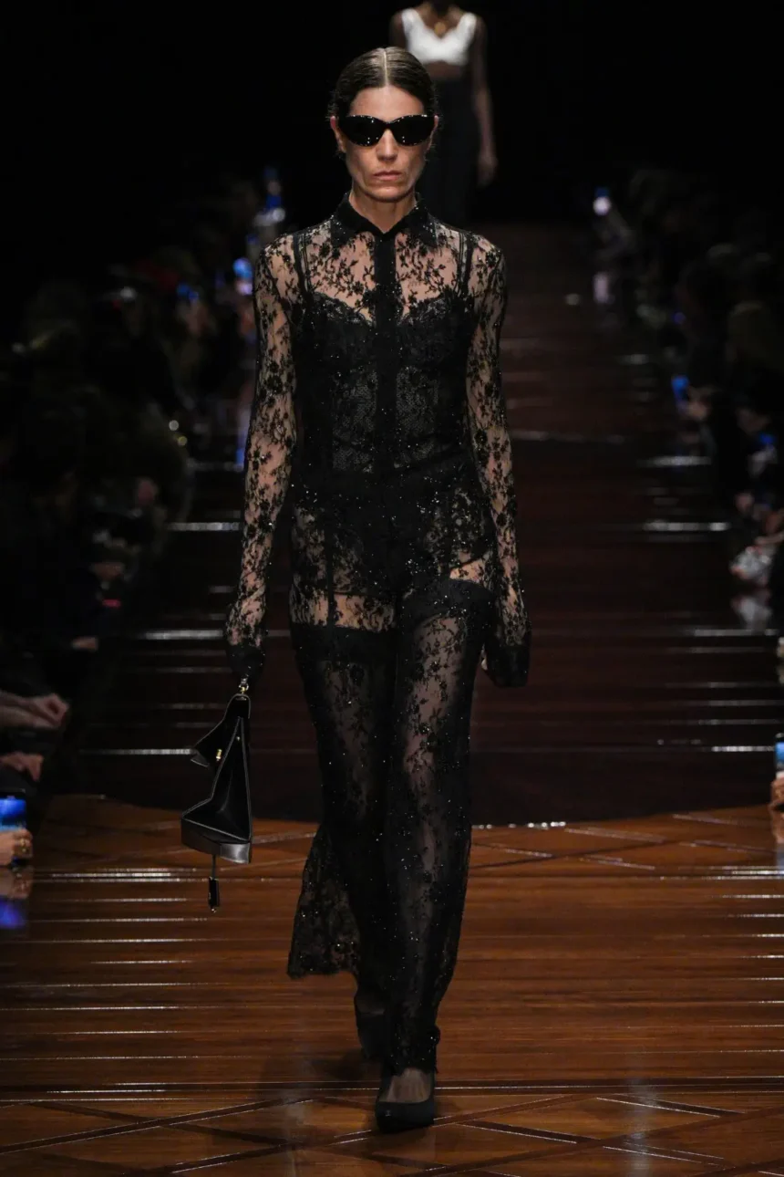 Balenciaga Spring/Summer 2025 - Paris Fashion Week