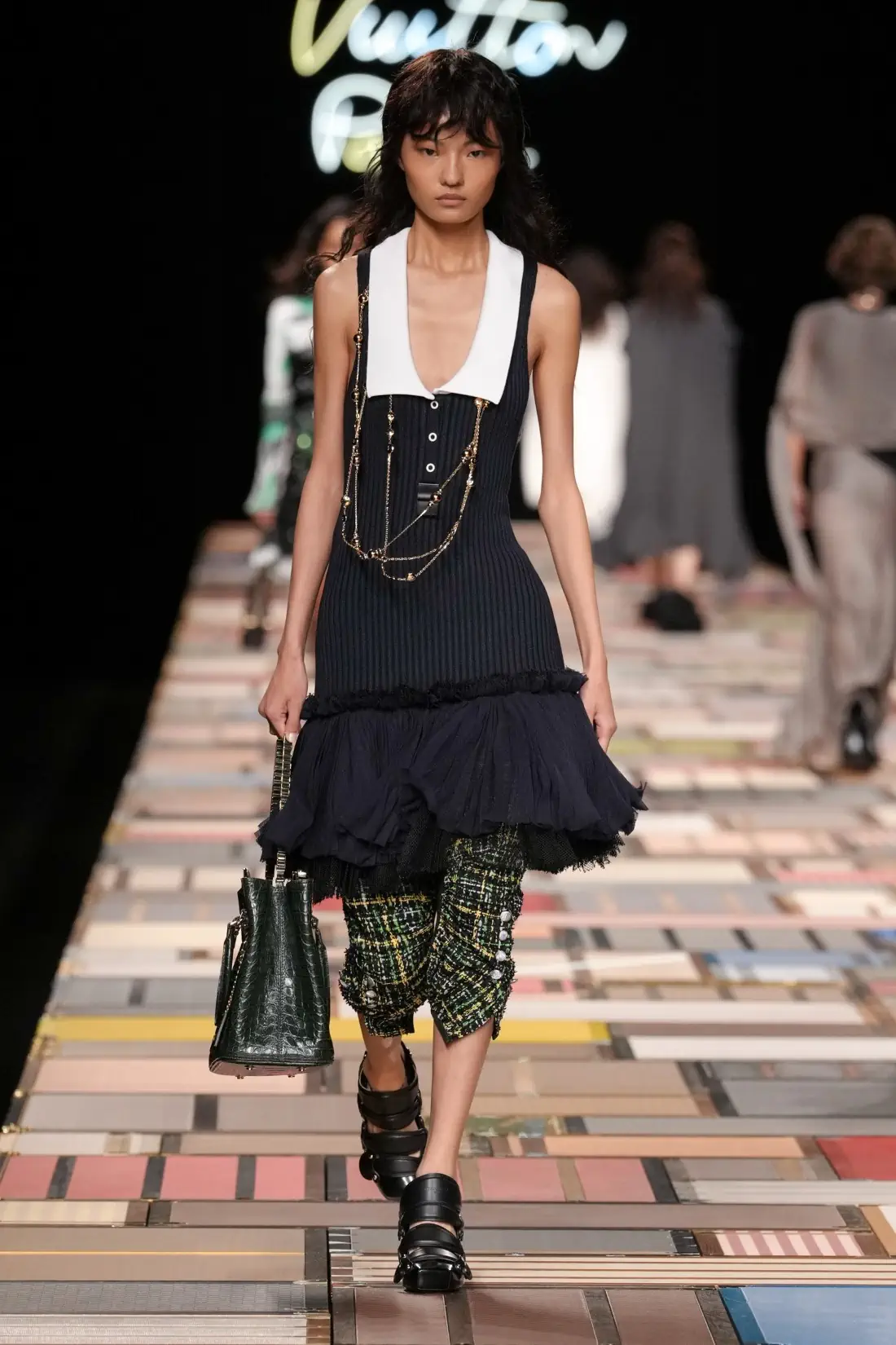 Louis Vuitton Spring/Summer 2025 - Paris Fashion Week