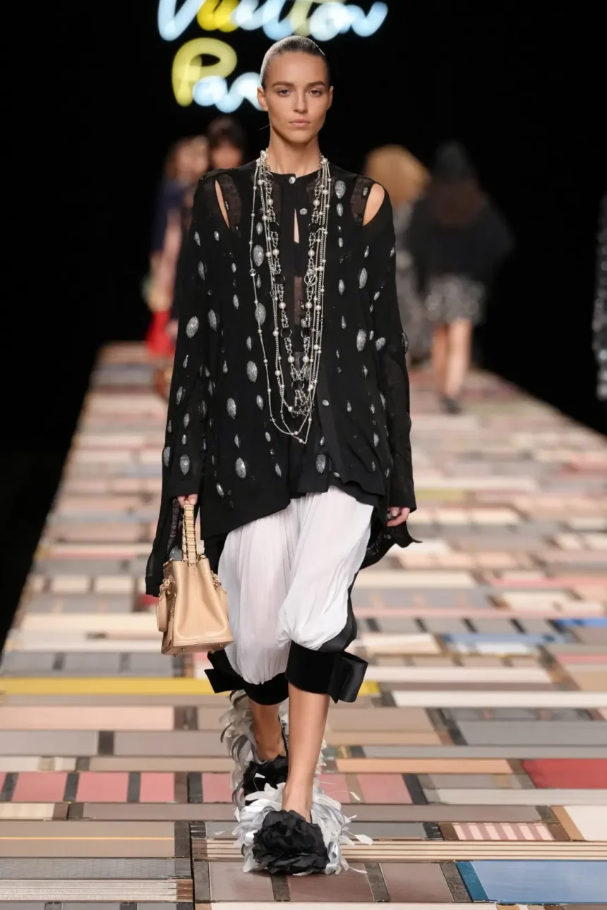 Louis Vuitton Spring/Summer 2025 - Paris Fashion Week