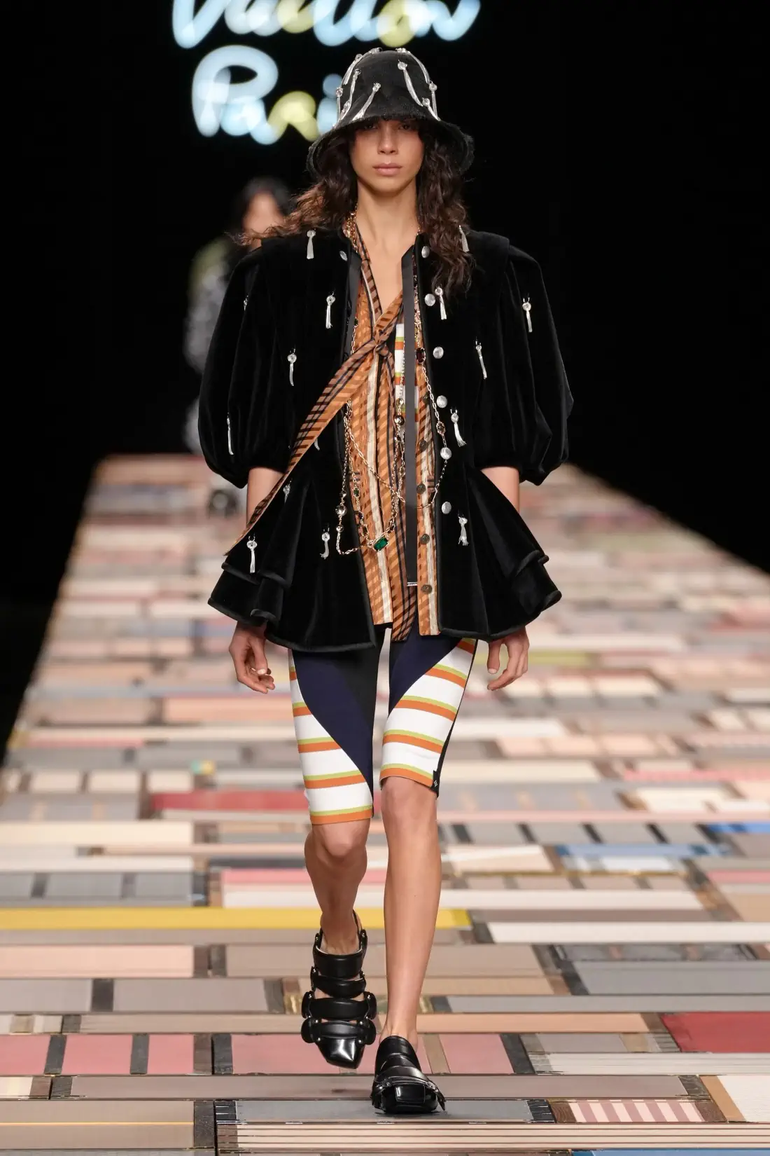 Louis Vuitton Spring/Summer 2025 - Paris Fashion Week