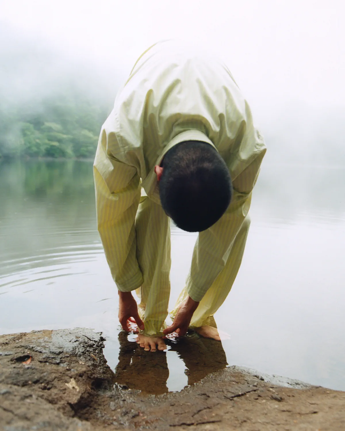 Tekla meets Auralee through traditional Japanese onsen bathing rituals