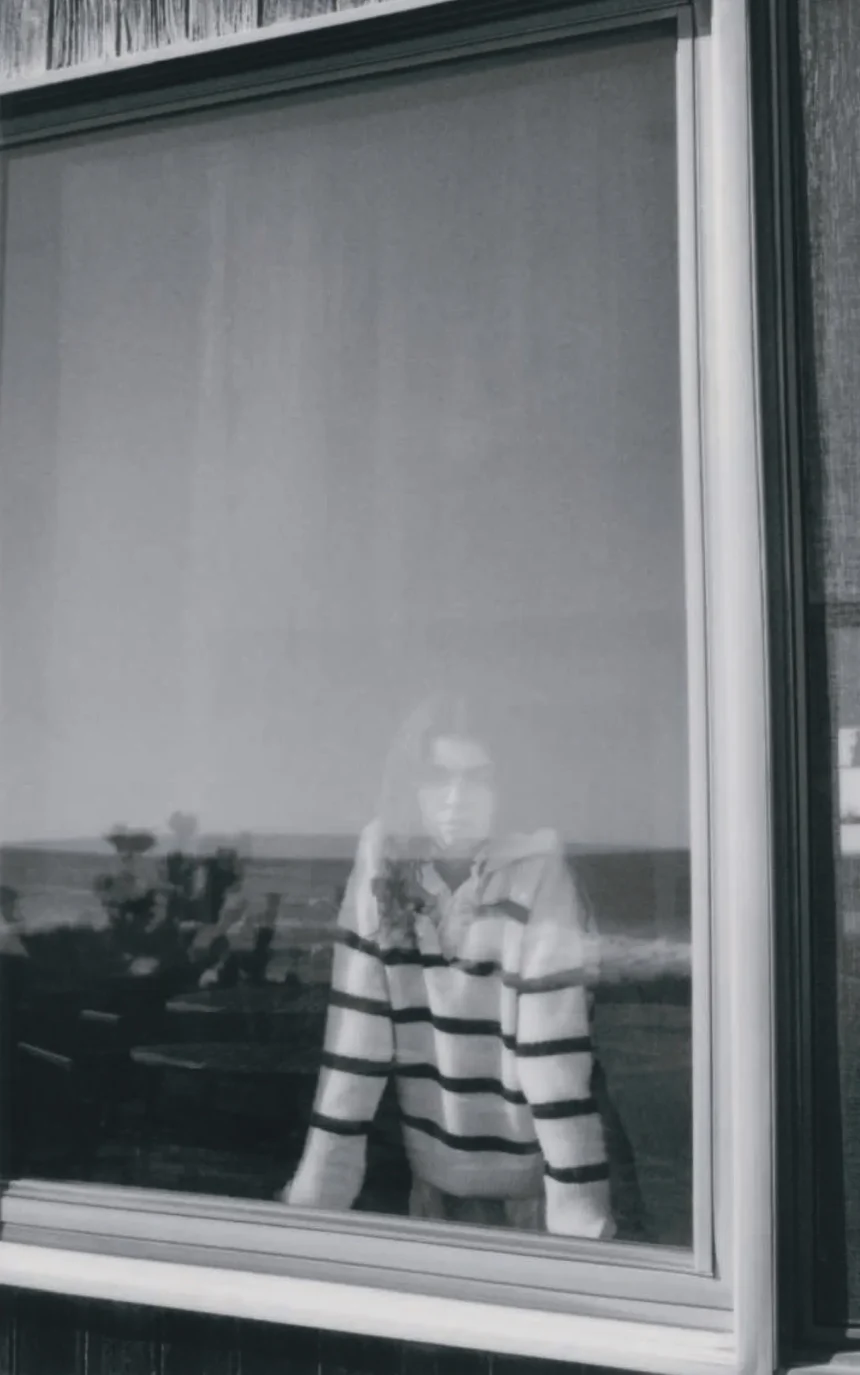 Julia Pacha covers Elle Italia November 28th, 2024 by Riccardo Vimercati