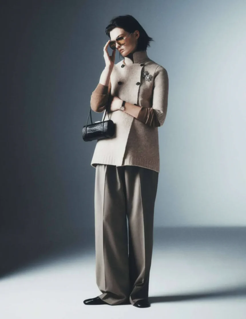 Lara Mullen by Tom Schirrmacher for Elle France November 7th, 2024