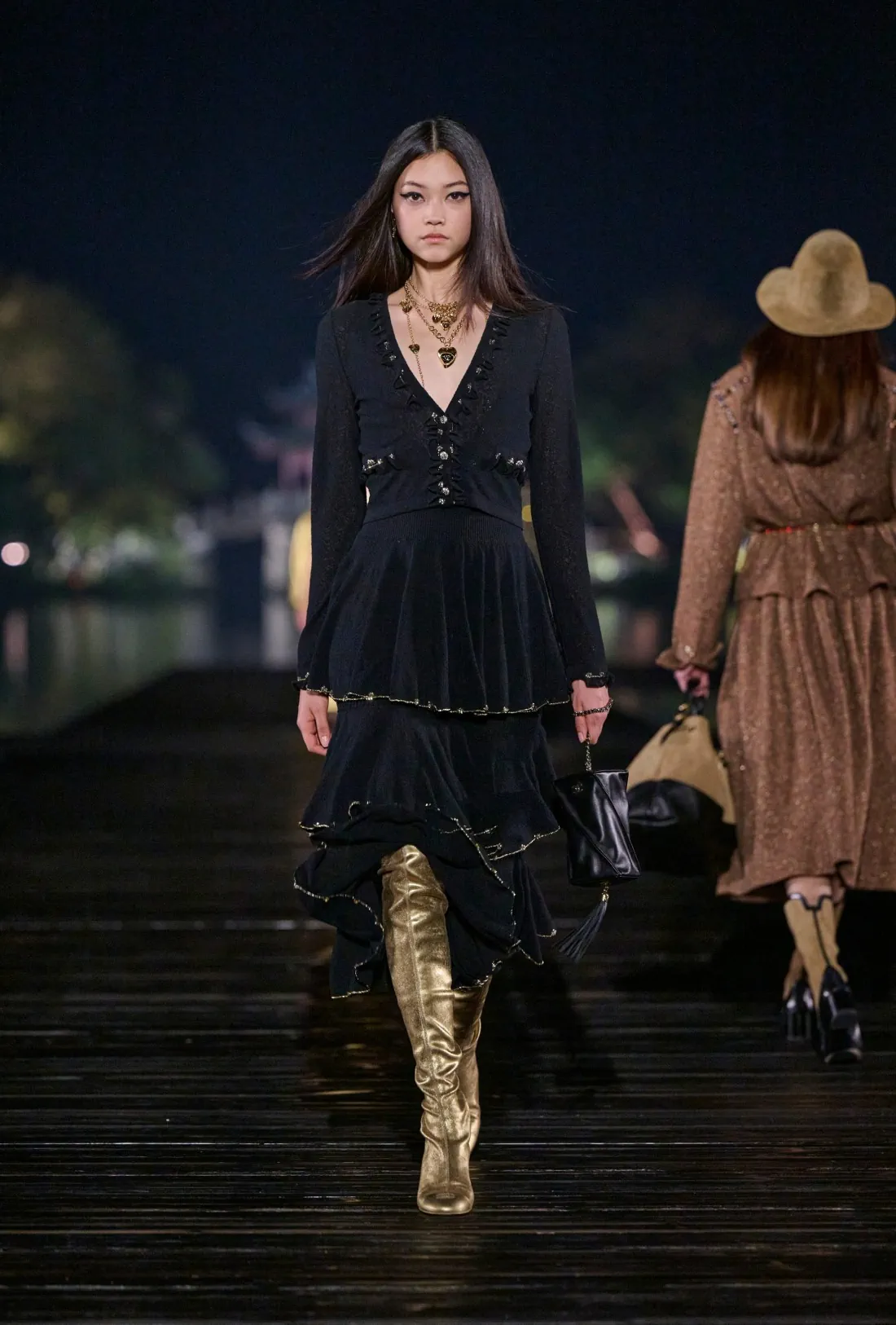 Chanel Métiers d’Art 2024/2025