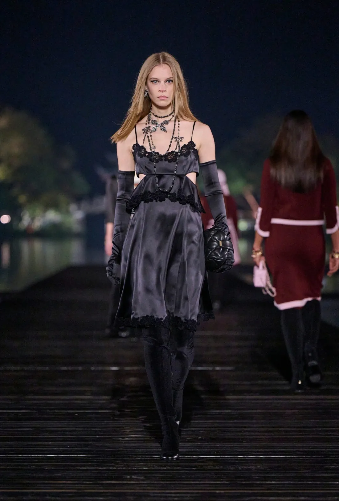 Chanel Métiers d’Art 2024/2025