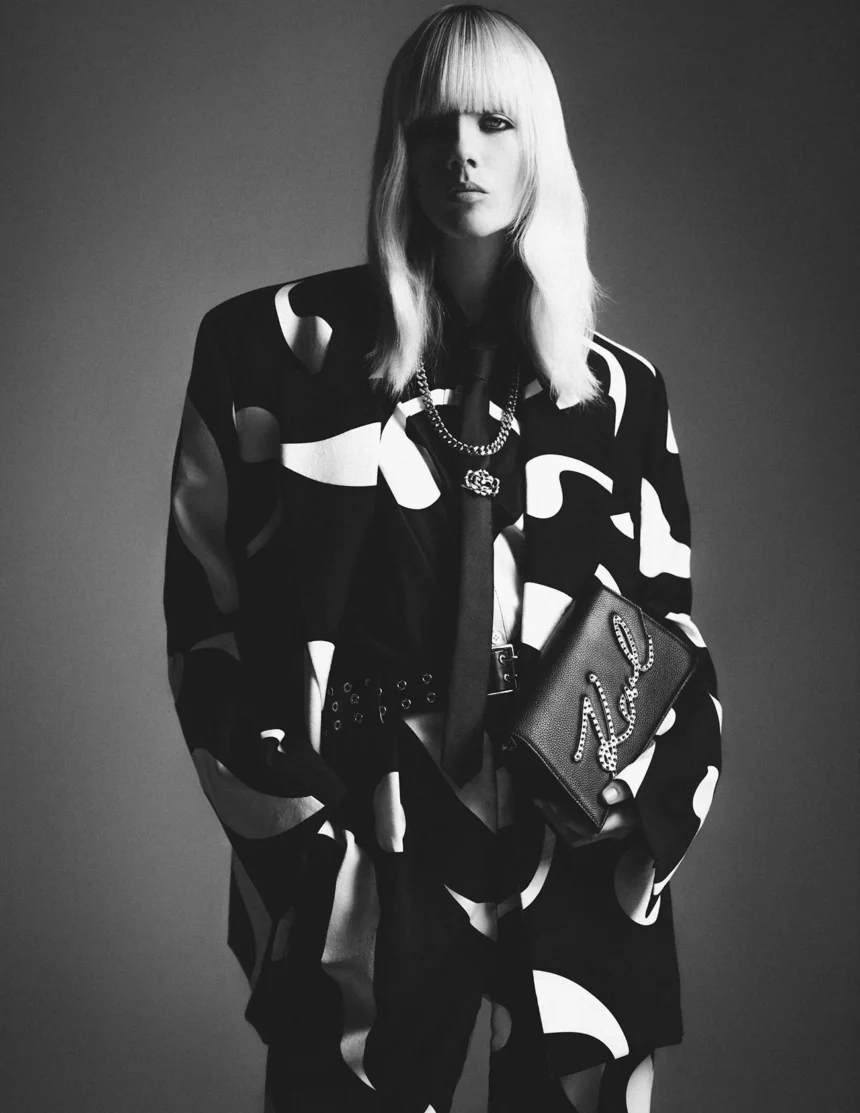 Marjan Jonkman by Juankr for Vogue Portugal November 2024