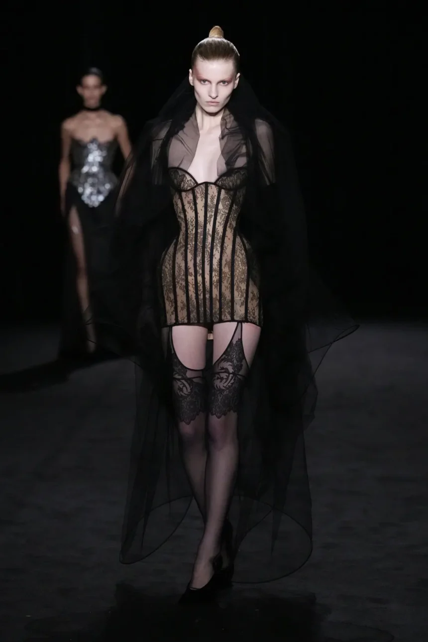 Ashi Studio Haute Couture Spring/Summer 2025