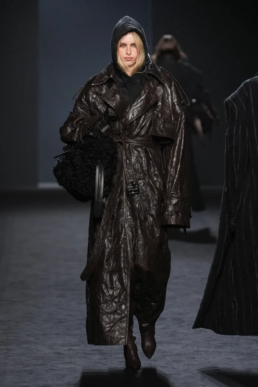Juun.J Fall/Winter 2025 - Paris Fashion Week Men’s