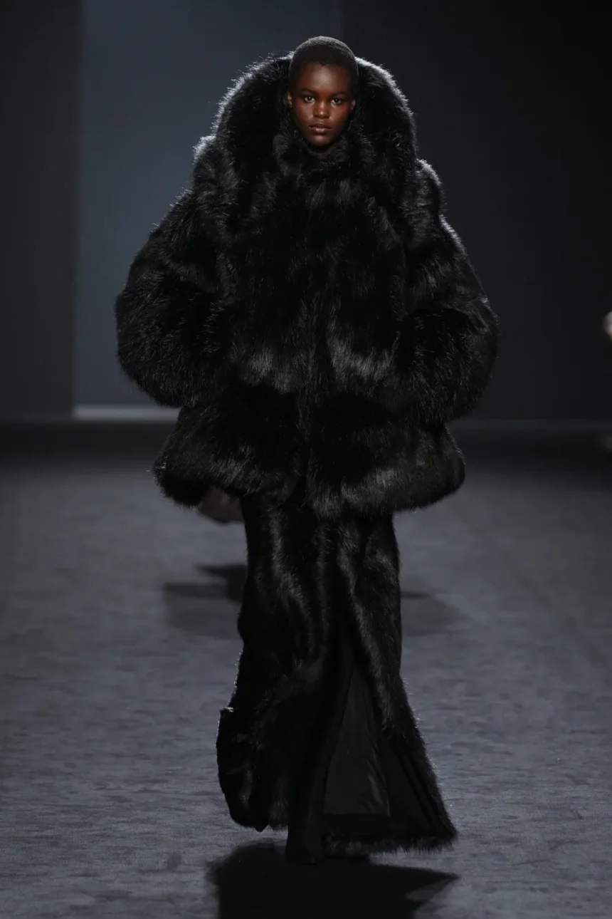 Juun.J Fall/Winter 2025 - Paris Fashion Week Men’s