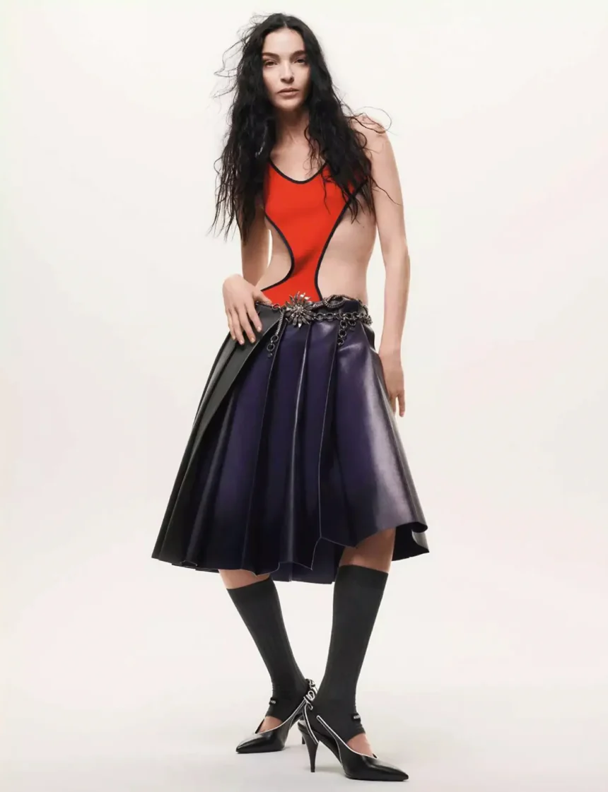 Mariacarla Boscono covers Elle France January 30th, 2025 by Paola Kudacki