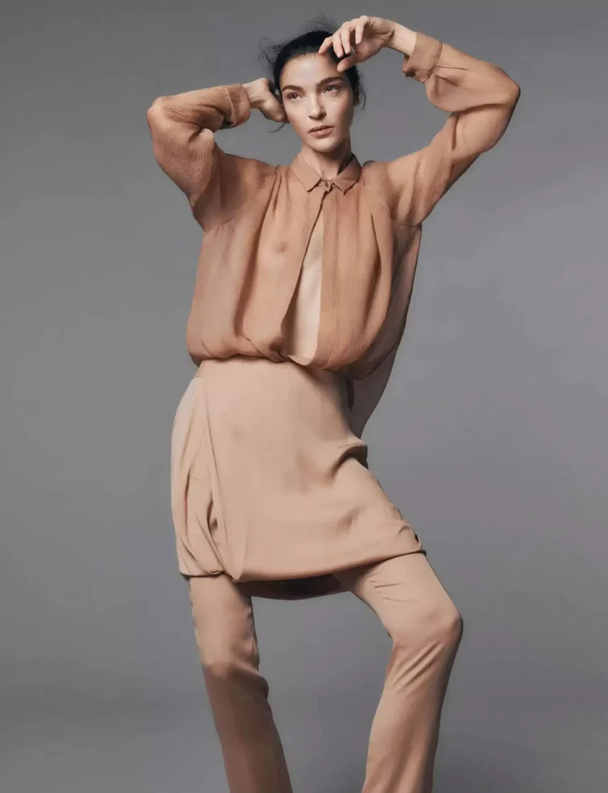 Mariacarla Boscono covers Elle France January 30th, 2025 by Paola Kudacki