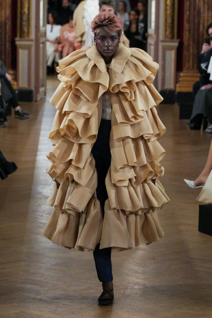 Viktor & Rolf Haute Couture Spring/Summer 2025