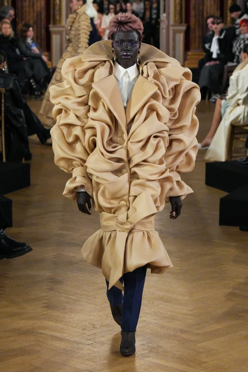 Viktor & Rolf Haute Couture Spring/Summer 2025