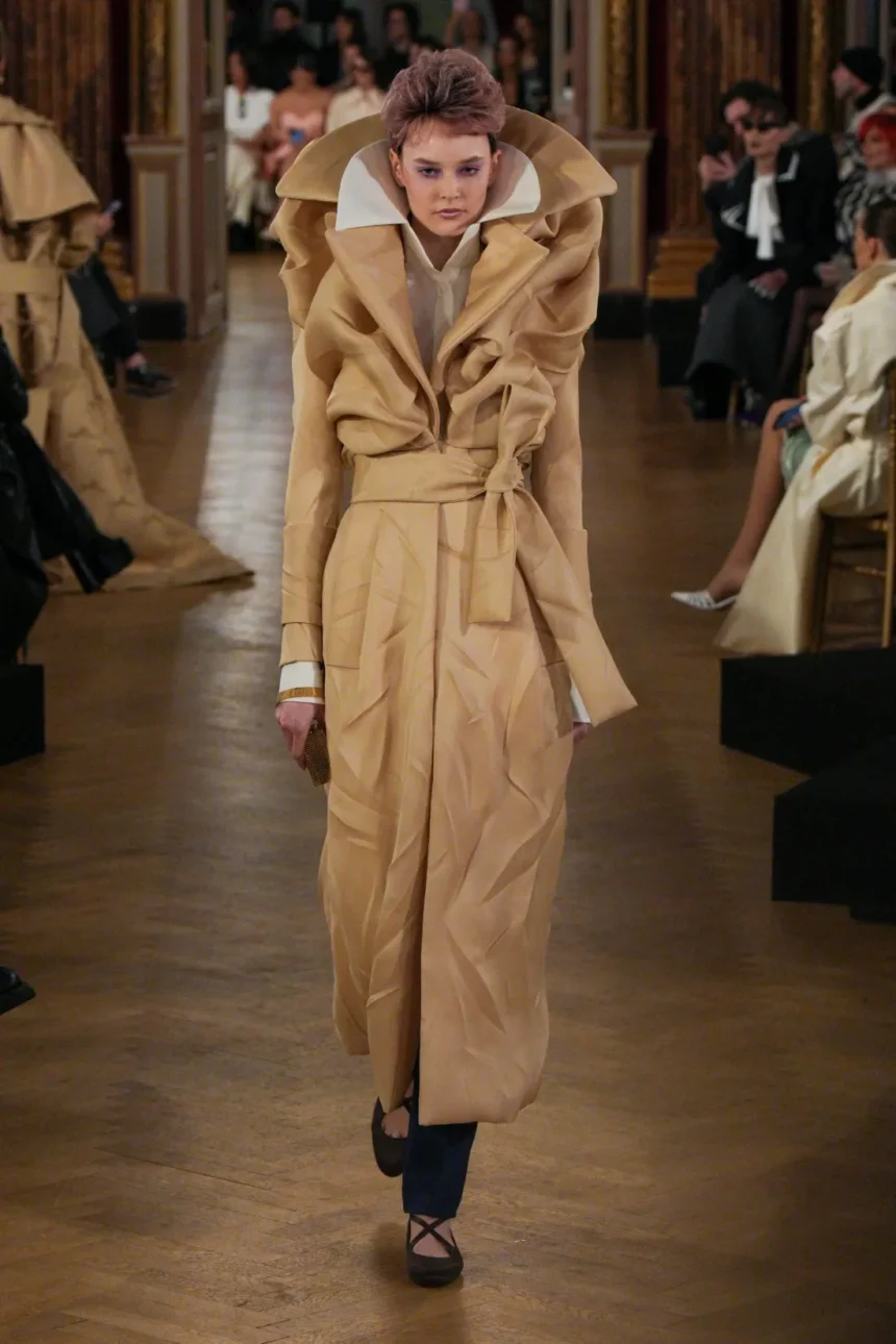 Viktor & Rolf Haute Couture Spring/Summer 2025